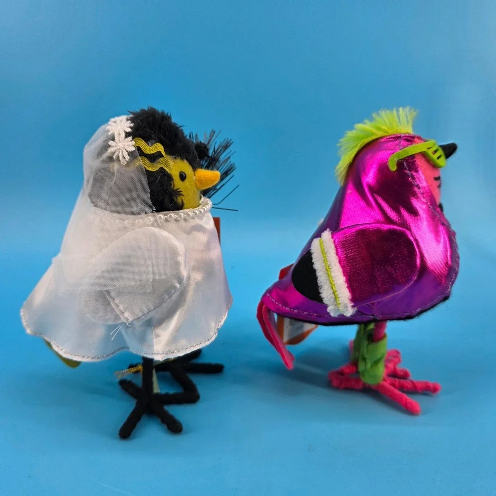 Hyde & EEK 2023 Halloween Birds Freda Bride‎ and 2024 Glitters Skeleton